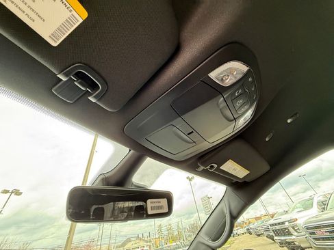 New 2026 Chrysler Voyager LX image 23