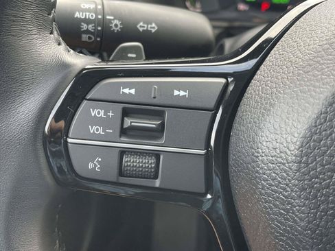 Used 2023 Honda Accord Touring image 21