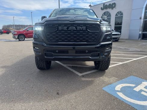 New 2026 RAM 1500 Big Horn AWD/4WD image 4
