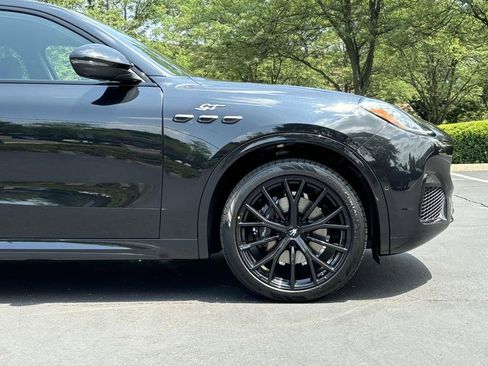 New 2024 Maserati Grecale GT image 8