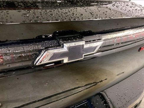 Used 2024 Chevrolet Equinox EV RS FWD image 29