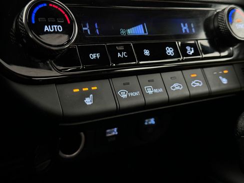 Used 2022 Hyundai Elantra N Line image 31