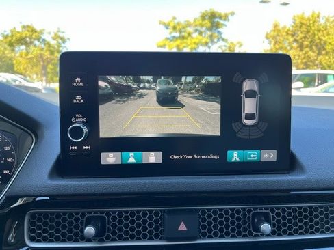 Used 2024 Honda Civic Touring image 8