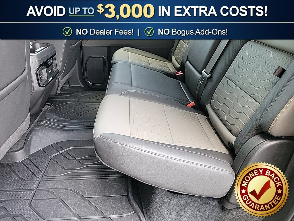 Used 2025 Chevrolet Silverado 1500 ZR2 w/ Technology Package AWD/4WD image 19