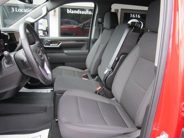 Used 2025 GMC Sierra 3500 SLE w/ SLE Convenience Package AWD/4WD image 8