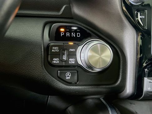Used 2023 RAM 1500 Laramie AWD/4WD image 17
