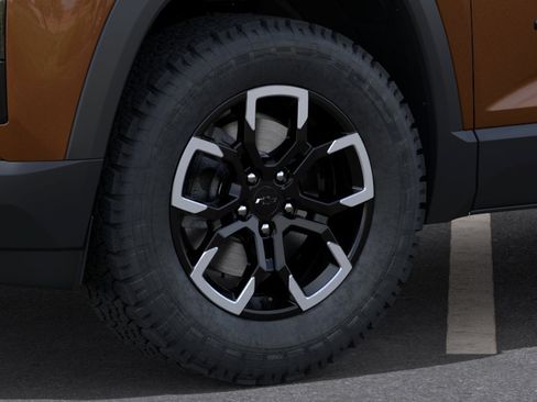 New 2027 Chevrolet Equinox ACTIV FWD image 10