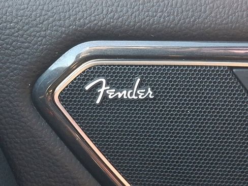 Used 2022 Volkswagen Tiguan SEL R-Line image 28