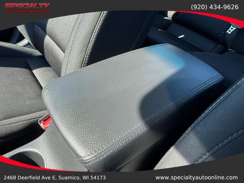Used 2017 Hyundai Elantra Value Edition FWD image 27