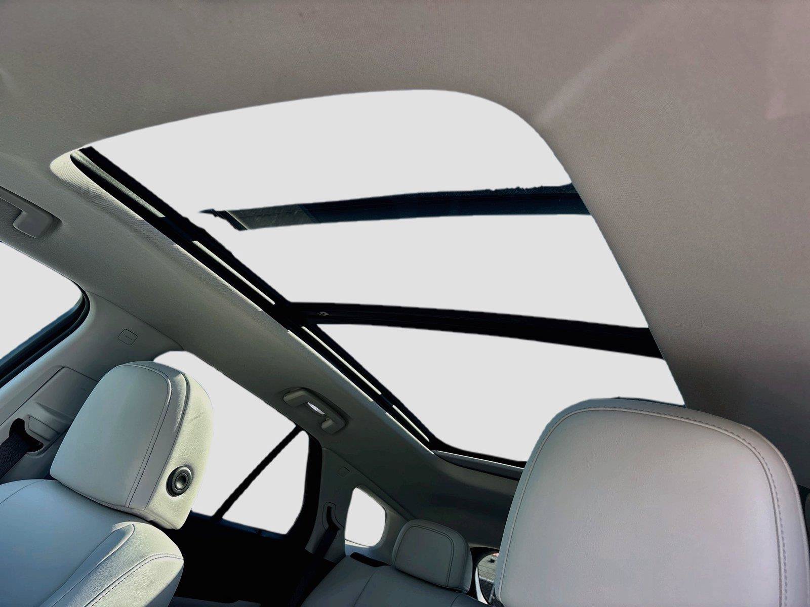 Used 2024 Honda Prologue Touring image 26