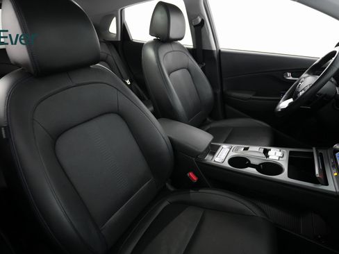 Used 2022 Hyundai Kona Limited image 9