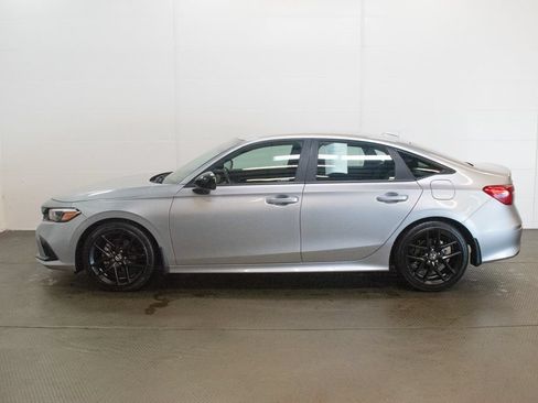 Used 2022 Honda Civic Sport image 7