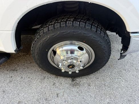 Used 2017 Ford F350 XL w/ Power Equipment Group image 17