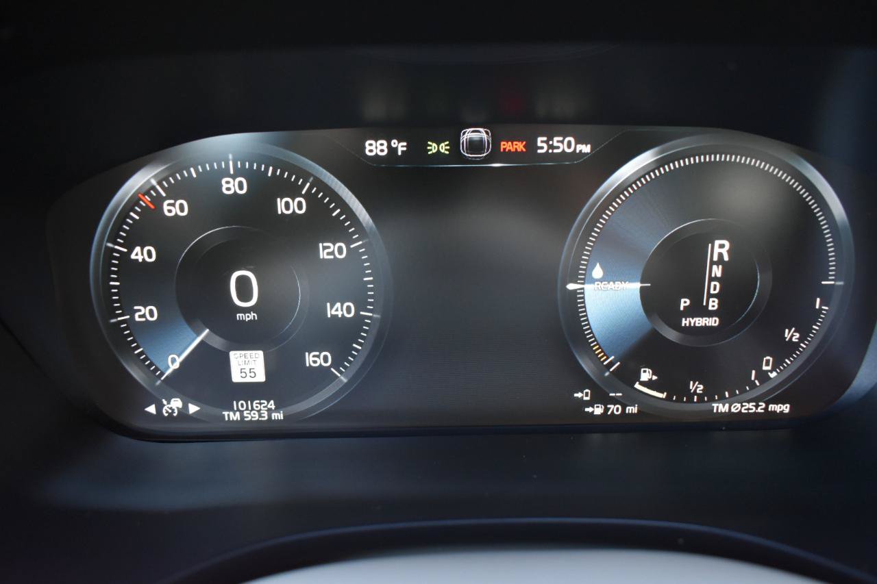 Used 2019 Volvo XC60 T8 Inscription w/ Advanced Package AWD/4WD image 17