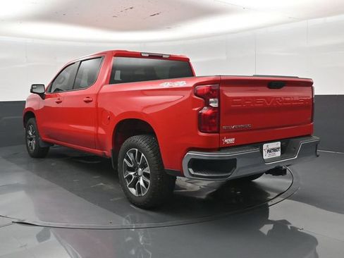 Used 2022 Chevrolet Silverado 1500 LT AWD/4WD image 28