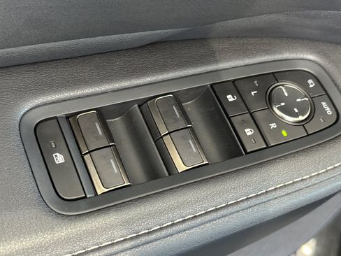 Used 2025 Lexus TX 350 AWD image 13