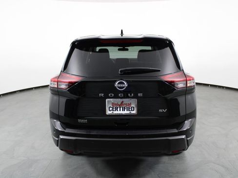 Certified 2024 Nissan Rogue SV FWD image 11