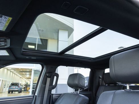 Used 2023 Toyota Tundra Platinum image 13