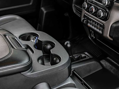 Used 2022 RAM 5500 Tradesman w/ Chrome Appearance Group image 21