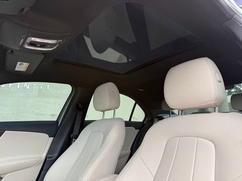 Used 2019 Mercedes-Benz A 220 4MATIC image 8