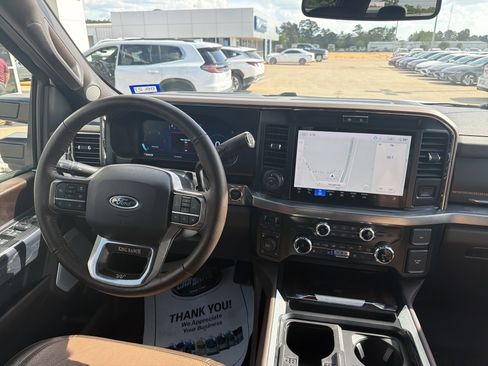 Used 2025 Ford F250 King Ranch image 14