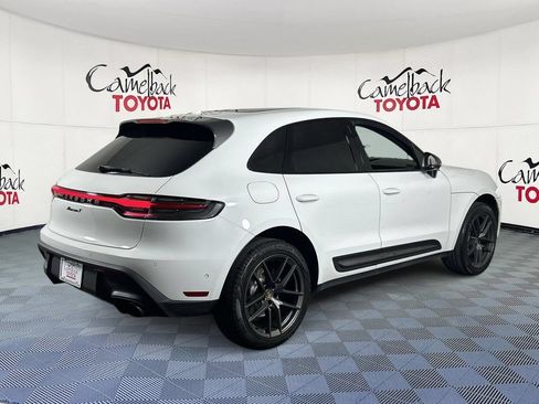 Used 2023 Porsche Macan Turbo AWD/4WD image 8