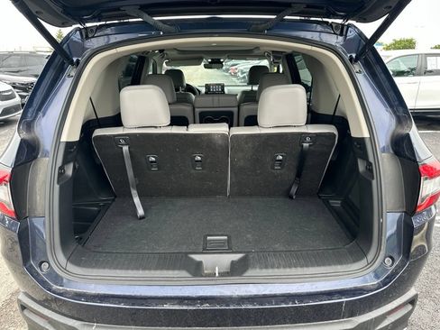 Used 2024 Honda Pilot Elite image 12