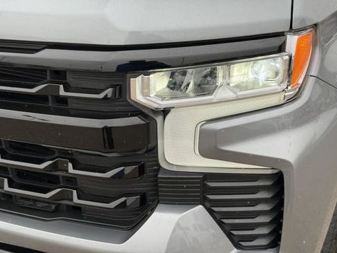 Used 2024 Chevrolet Silverado 1500 LT Trail Boss w/ LT Trail Boss Premium Package image 18