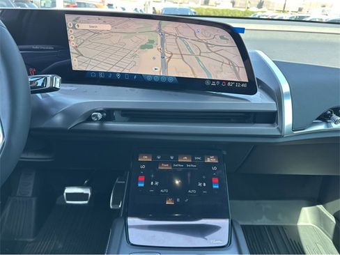 New 2026 Cadillac Vistiq Sport w/ LPO, Floor Liner Package image 21