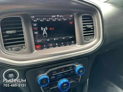 Used 2019 Dodge Charger Scat Pack w/ Plus Group RWD image 10