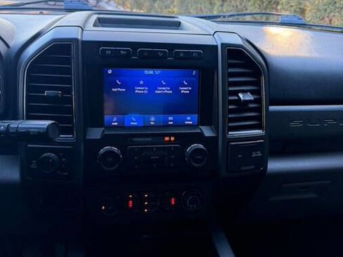 Used 2020 Ford F250 XLT w/ XLT Premium Package image 33