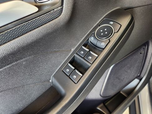 Used 2023 Ford Escape ST-Line image 25