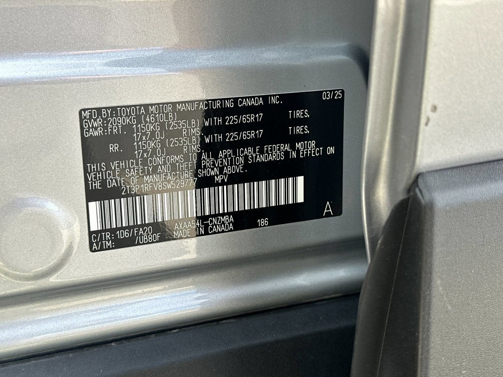 Used 2025 Toyota RAV4 XLE AWD/4WD image 33