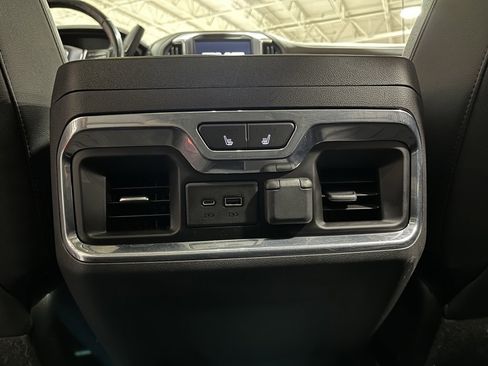 Used 2020 GMC Sierra 1500 SLT w/ SLT Premium Package image 14