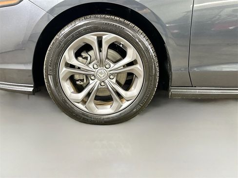 Used 2024 Honda Accord EX image 8