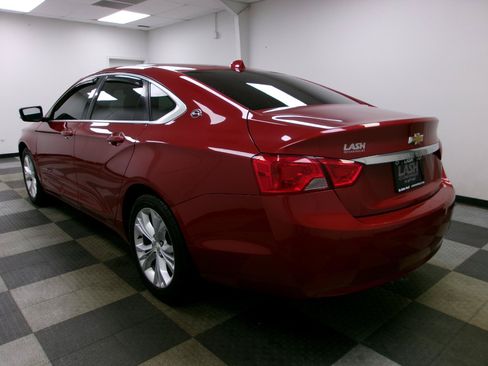 Used 2014 Chevrolet Impala LT w/ Convenience Package FWD image 2