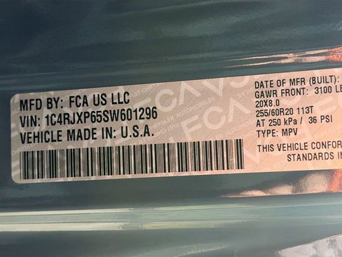 Used 2025 Jeep Wrangler Sahara 4xe image 36