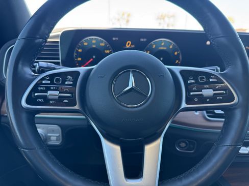 Used 2021 Mercedes-Benz GLE 450 4MATIC image 9