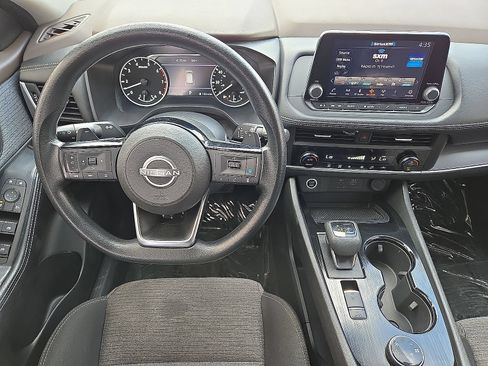 Used 2023 Nissan Rogue SV AWD/4WD image 17