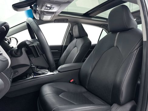 Used 2018 Toyota Camry XSE w/ Audio Package image 22