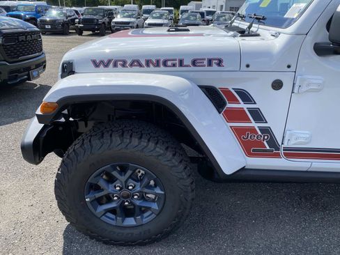 New 2026 Jeep Wrangler Unlimited Sport w/ Dual Top Group AWD/4WD image 7