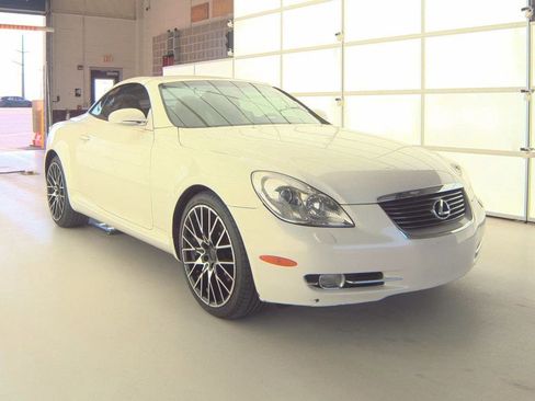 Used 2006 Lexus SC 430 Convertible image 6