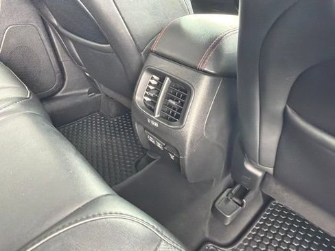 Used 2021 Jeep Cherokee Trailhawk AWD/4WD image 14