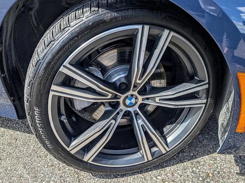 Used 2024 BMW 330i Sedan w/ Convenience Package RWD image 4