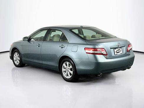 Used 2011 Toyota Camry LE w/ LE Extra-Value Pkg FWD image 13