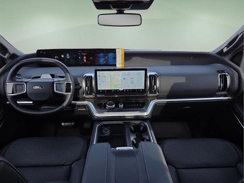 New 2026 Ford Expedition Platinum w/ Stealth Appearance Package image 11