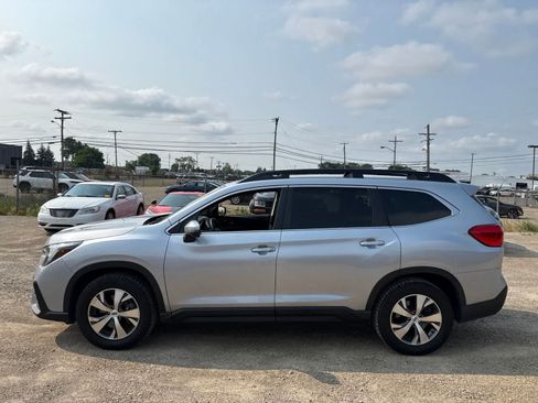 Used 2023 Subaru Ascent Premium w/ Convenience Package AWD/4WD image 12