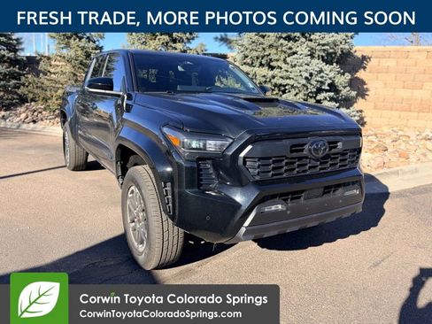 Used 2025 Toyota Tacoma TRD Sport w/ TRD Sport Upgrade Package image 1