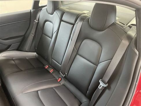 Used 2018 Tesla Model 3 Long Range image 21