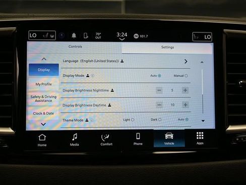 Certified 2023 Chrysler Pacifica Touring-L FWD image 41